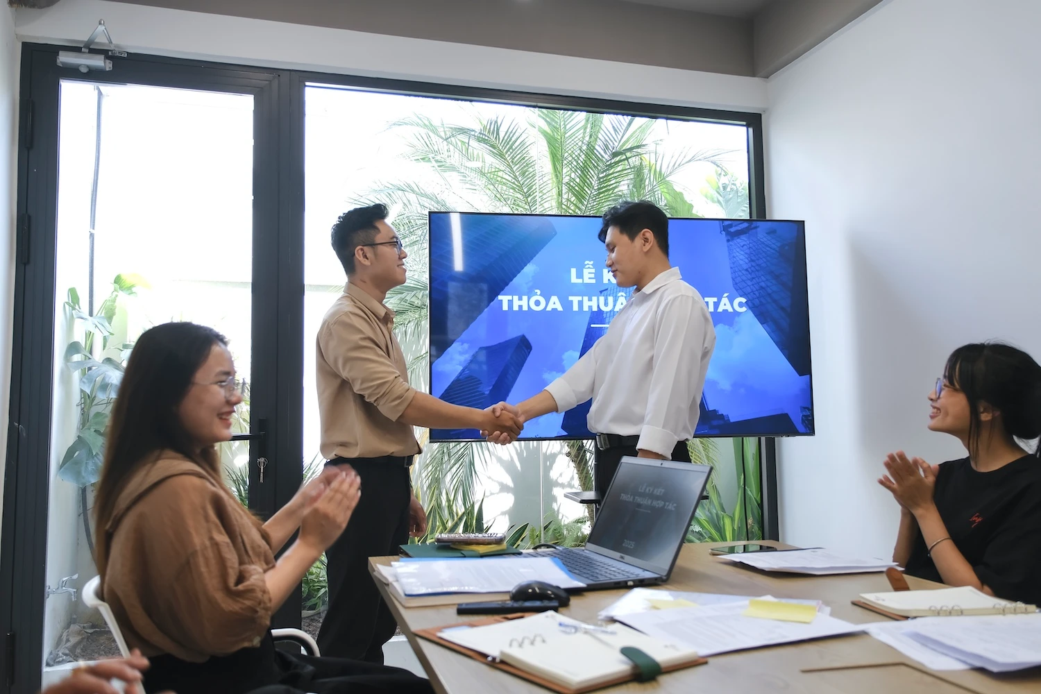Cho Thuê Phòng Họp Trực Tuyến Tại TP.HCM - Online Giá Rẻ 21 cho thue phong hop 21