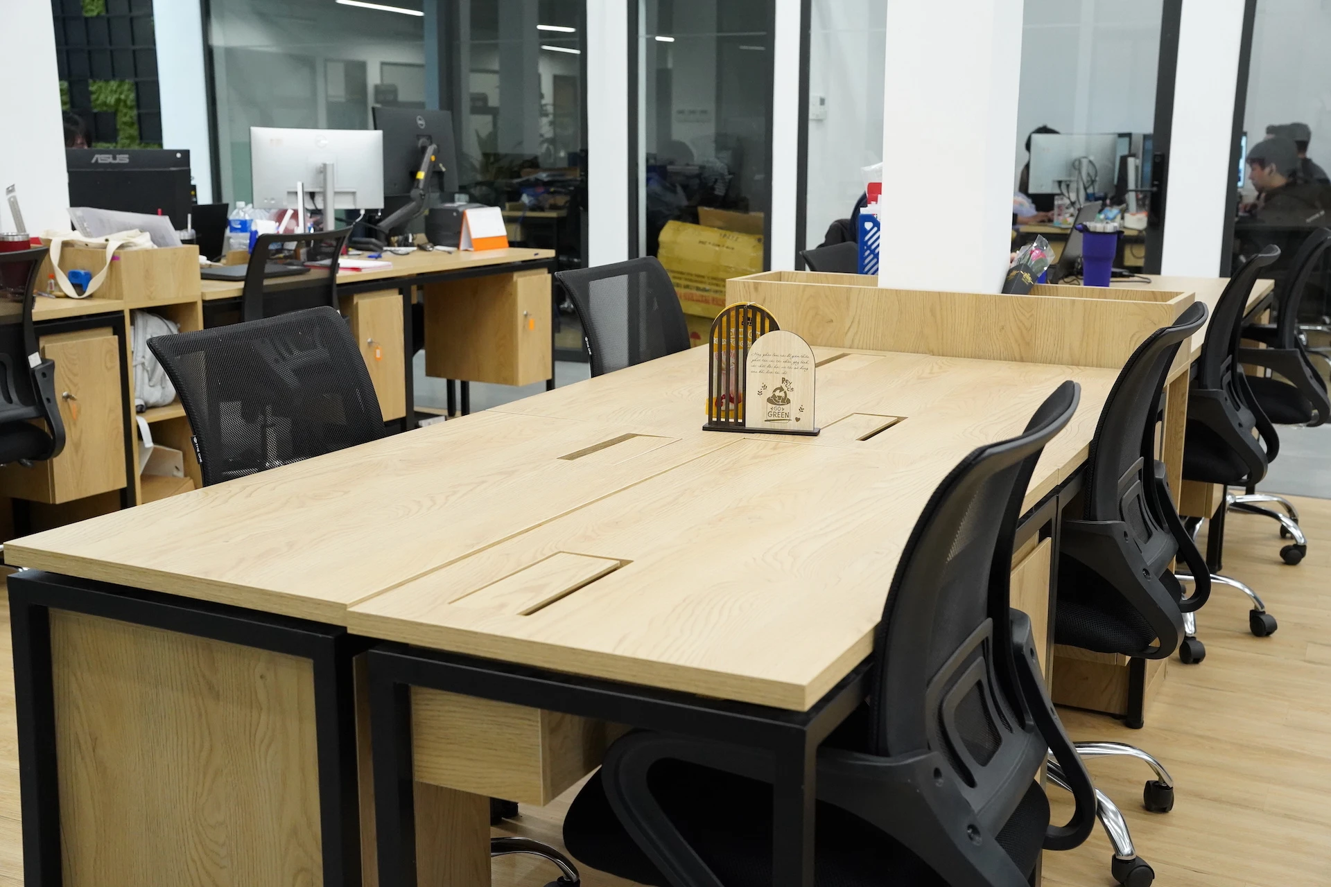 dich vu cho ngoi linh hoat tini coworking