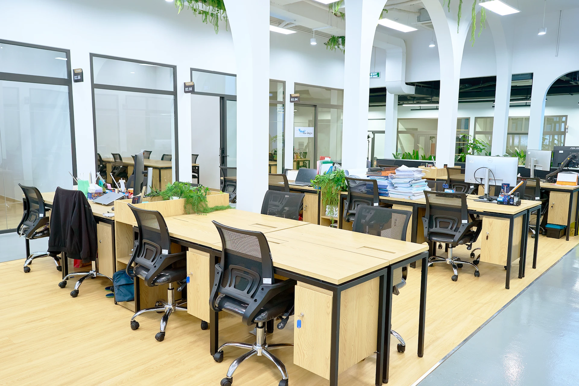 dich vu cho ngoi linh hoat tini coworking