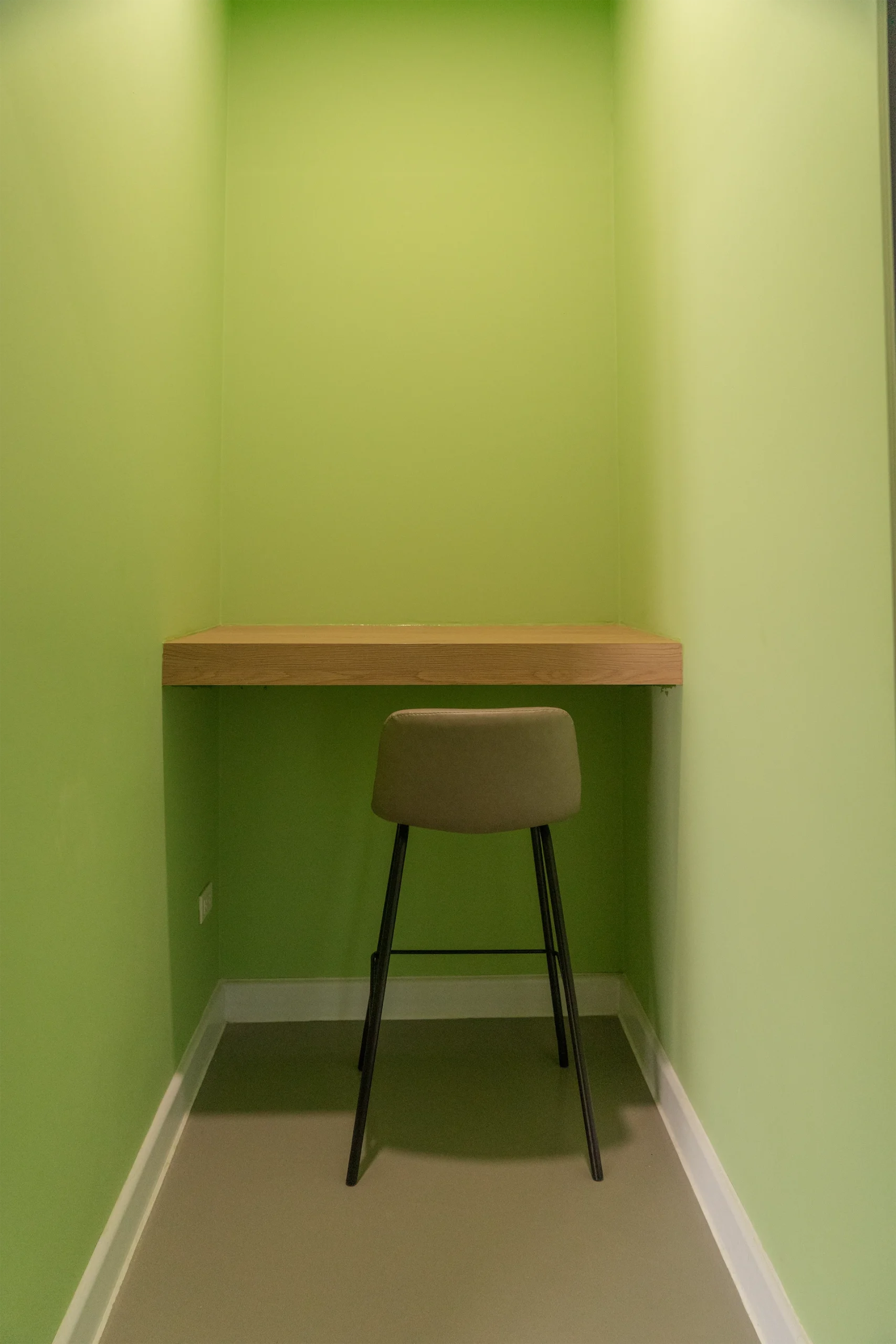 dich vu phonebooth tini coworking