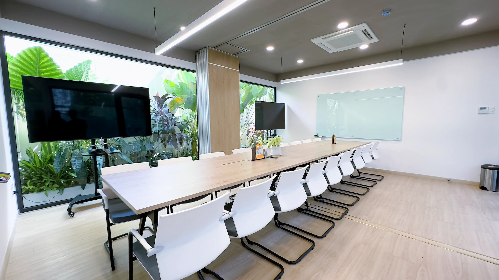 dich vu phong hop tini coworking 13