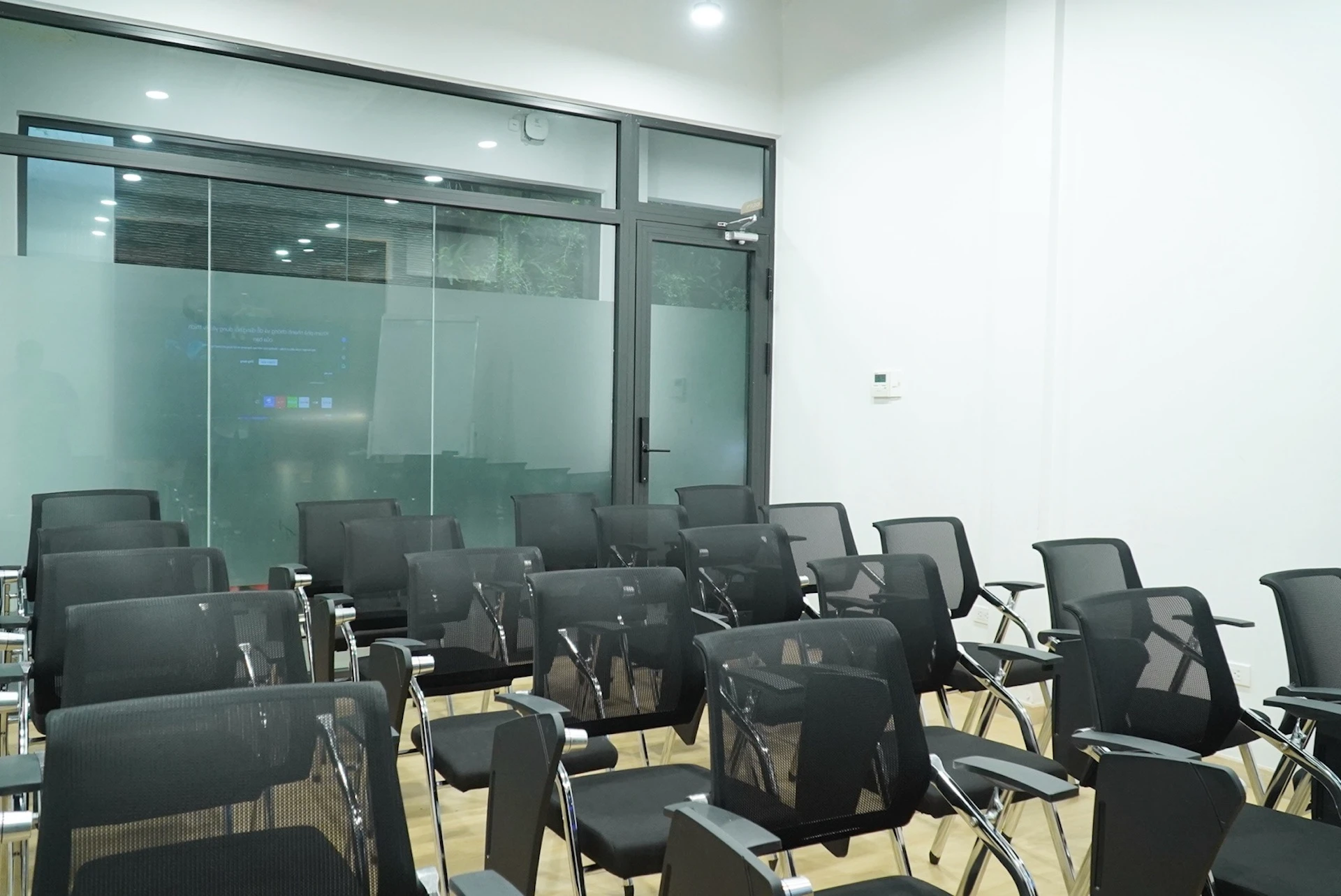 dich vu phong hop tini coworking
