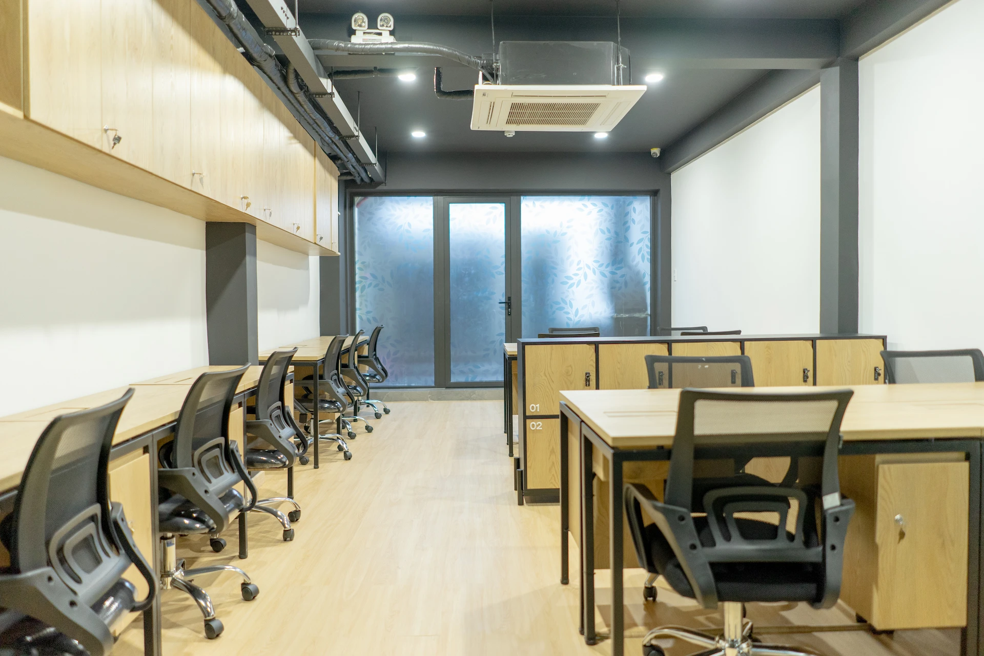 dich vu phong studio tini coworking