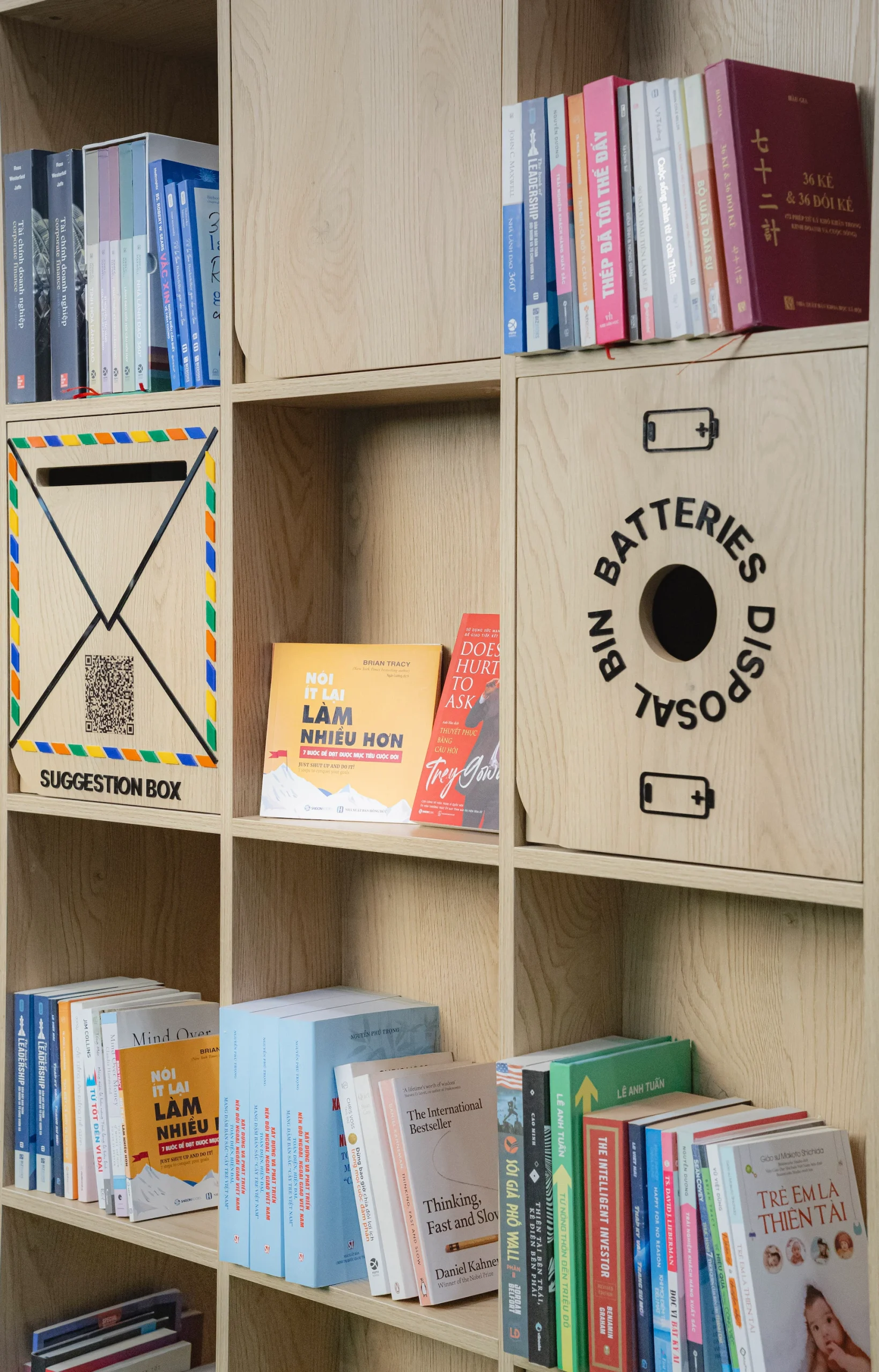 dich vu thu vien sach tini coworking