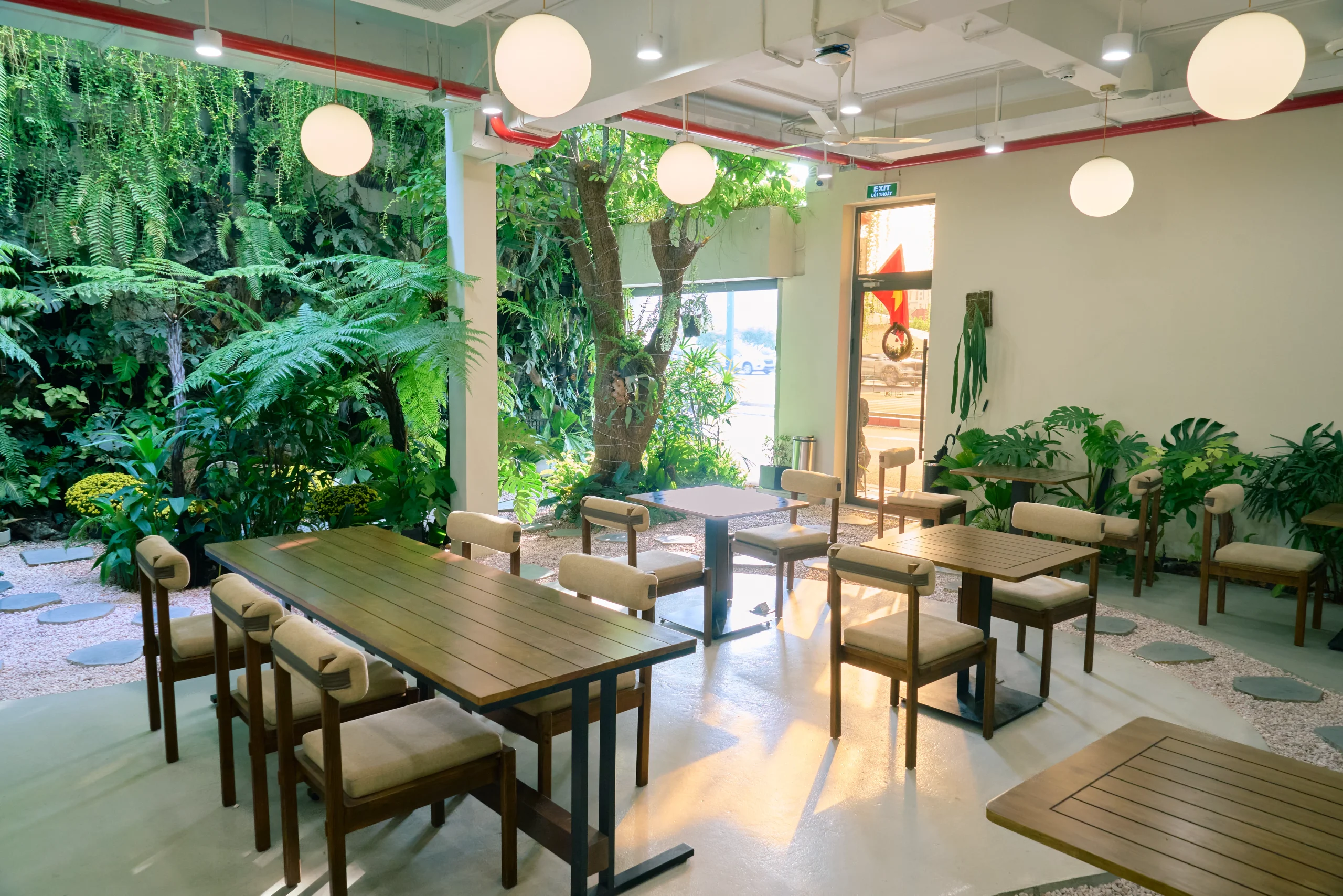 tini cafe 3 scaled