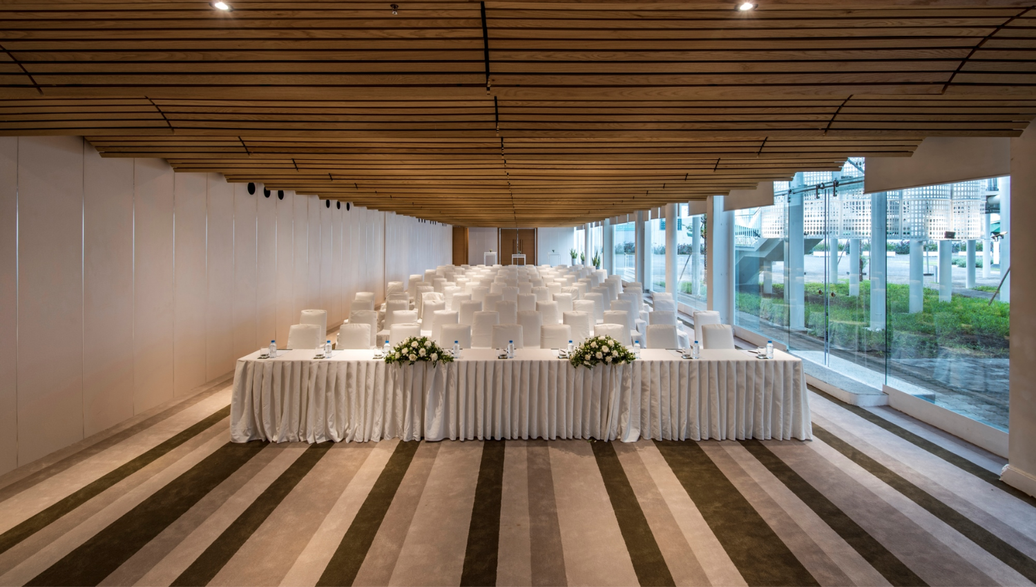 địa điểm cho thuê tổ chức sự kiện TPHCM tại WHITE PALACE