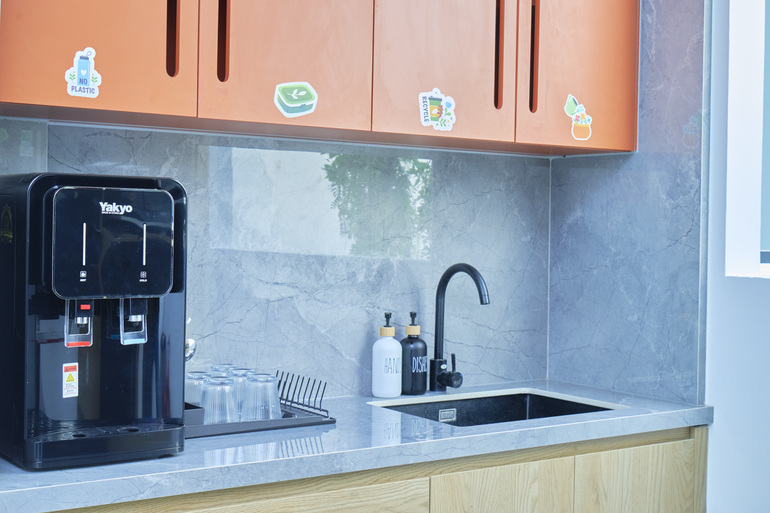 cho-thue-van-phong-tron-goi-quan-10 (2)