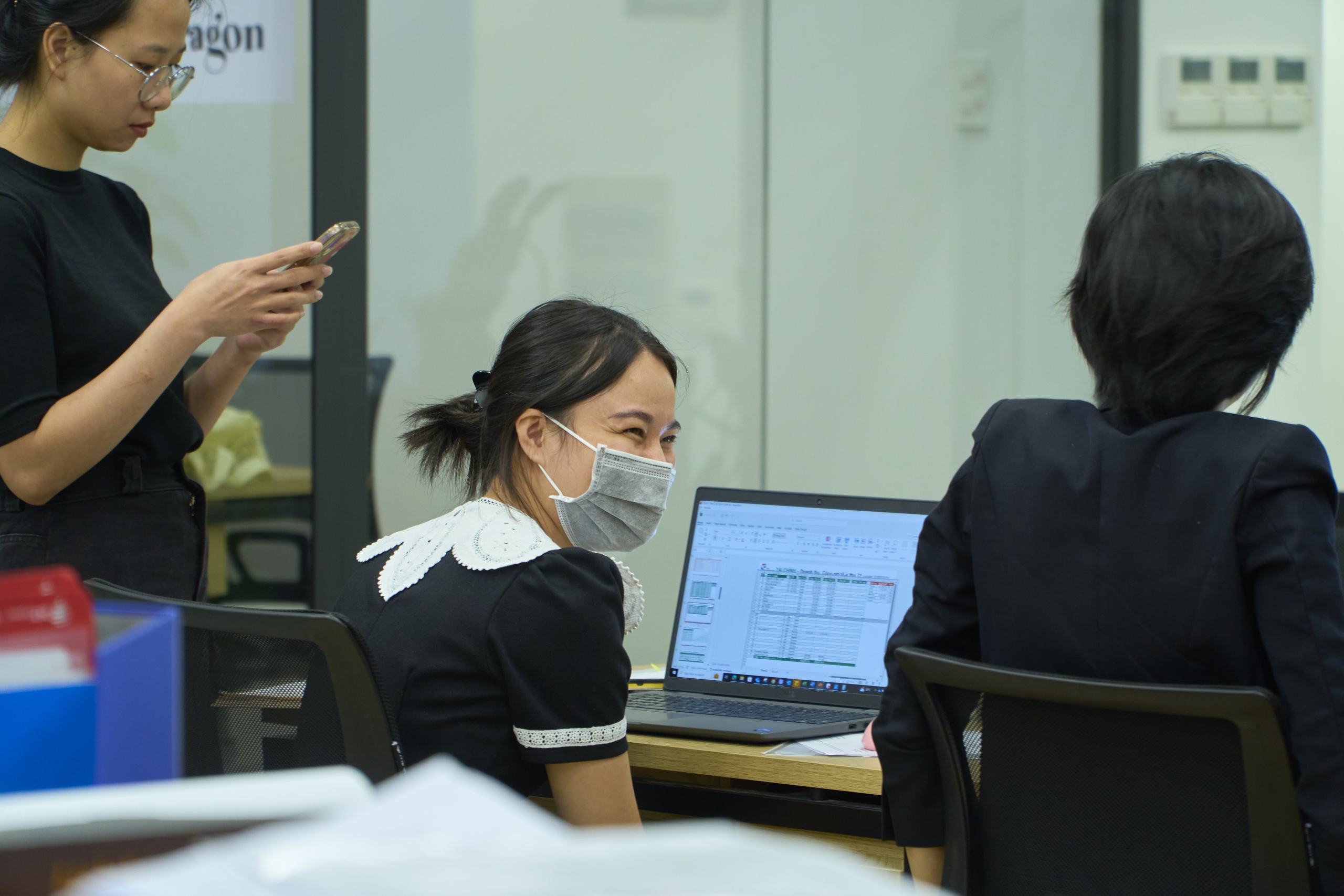 coworking-co-phu-hop-lam-viec-lau-dai-khong (3) coworking-co-phu-hop-lam-viec-lau-dai-khong (3)